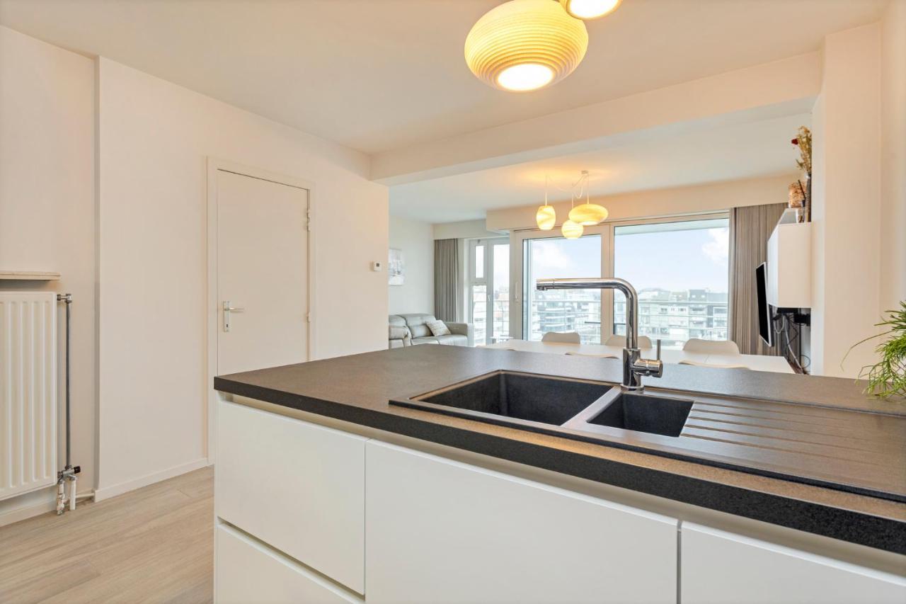 Ruim Appartement Aan De Jachthaven Blankenberge Exterior foto