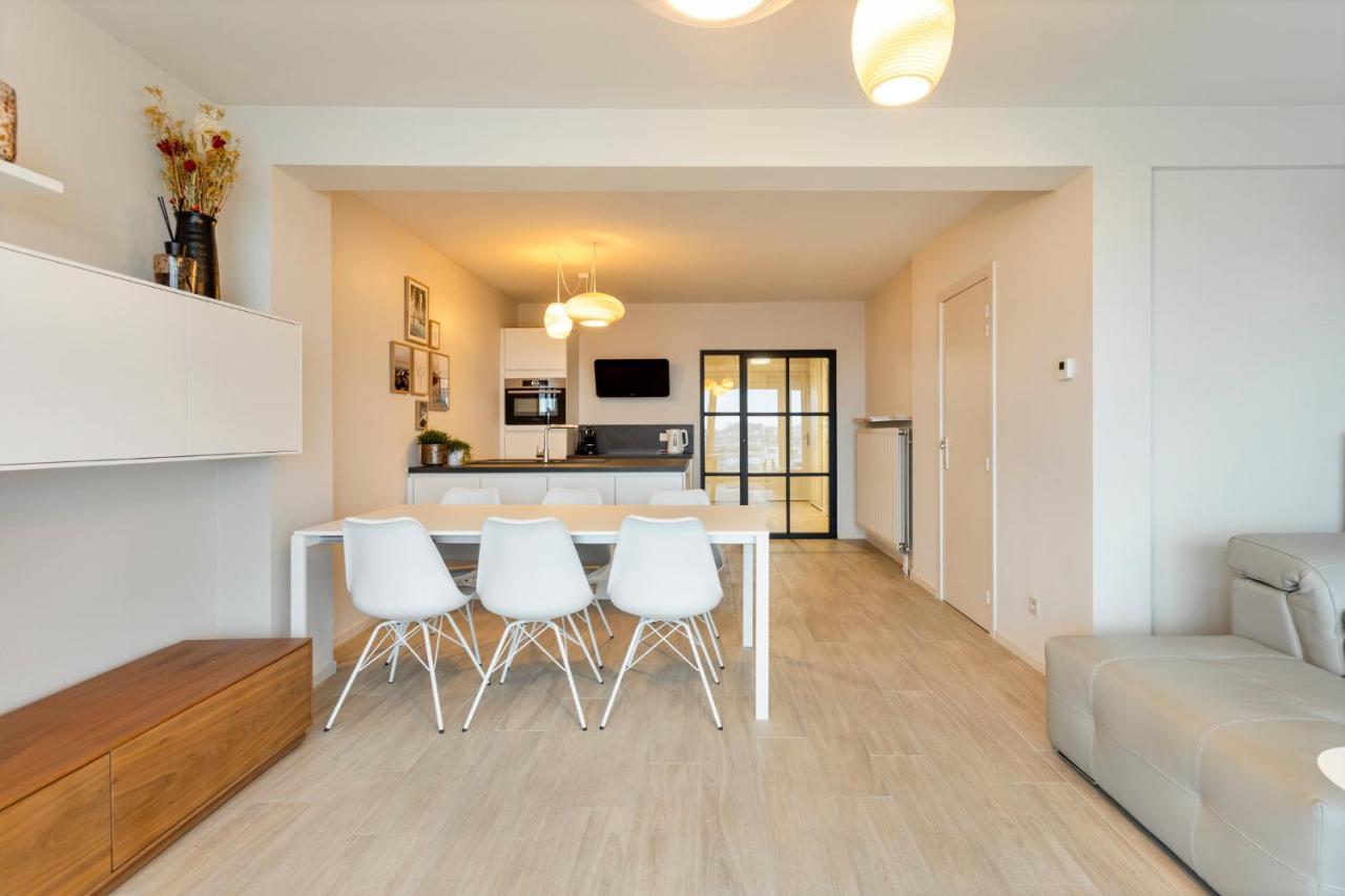 Ruim Appartement Aan De Jachthaven Blankenberge Exterior foto